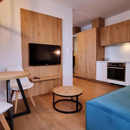Prywatne Apartamenty W Hotelu - 365Pam 萨比诺瓦 外观 照片